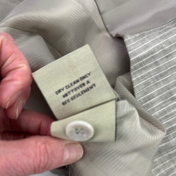 Le Chateau Men's Gray with White  Pinstripe Vest Classic Slim Fit - Picture 5 of 10